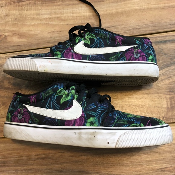 nike floral shoes for men